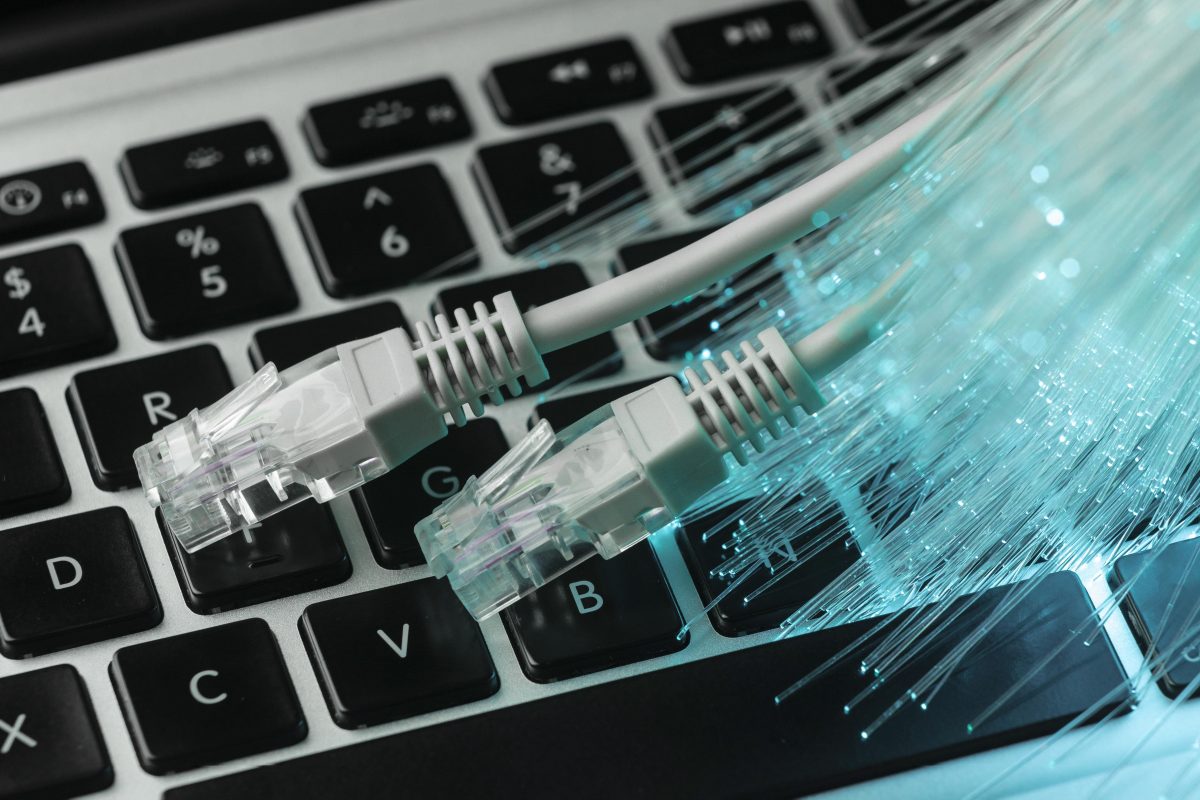 Get Streamtech's fiber internet vs DSL