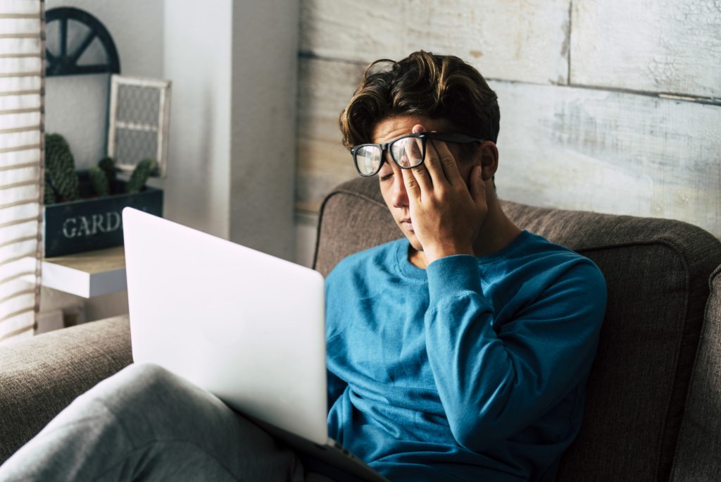 Struggle to stay focused - how to be productive - fiber internet - streamtech