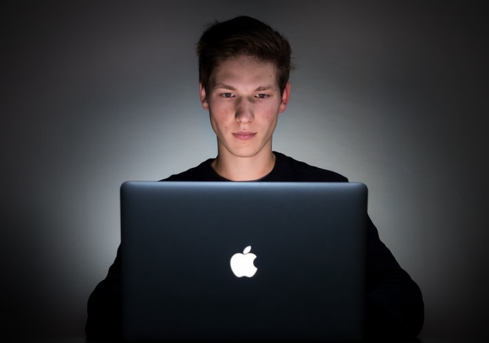 Types of internet addiction - Streamtech Fiber Internet