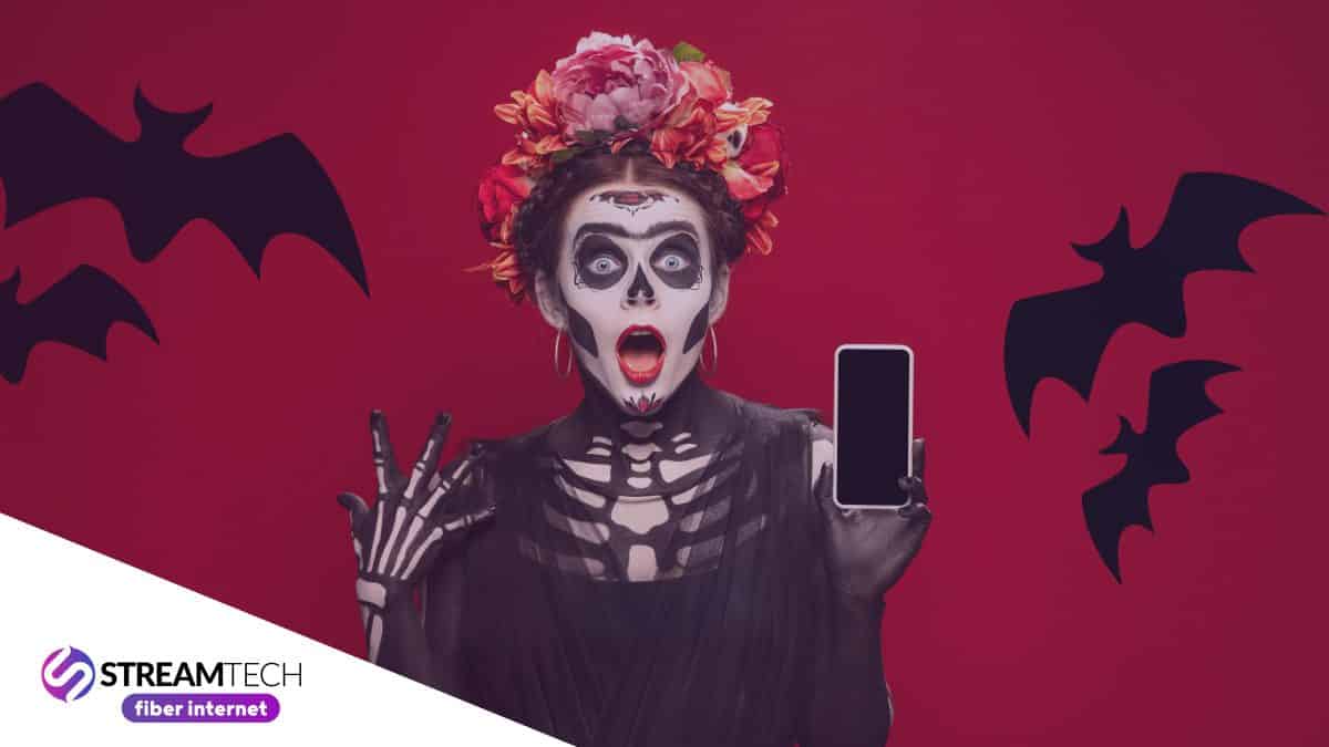 trending halloween costumes 2021 - streamtech fiber internet