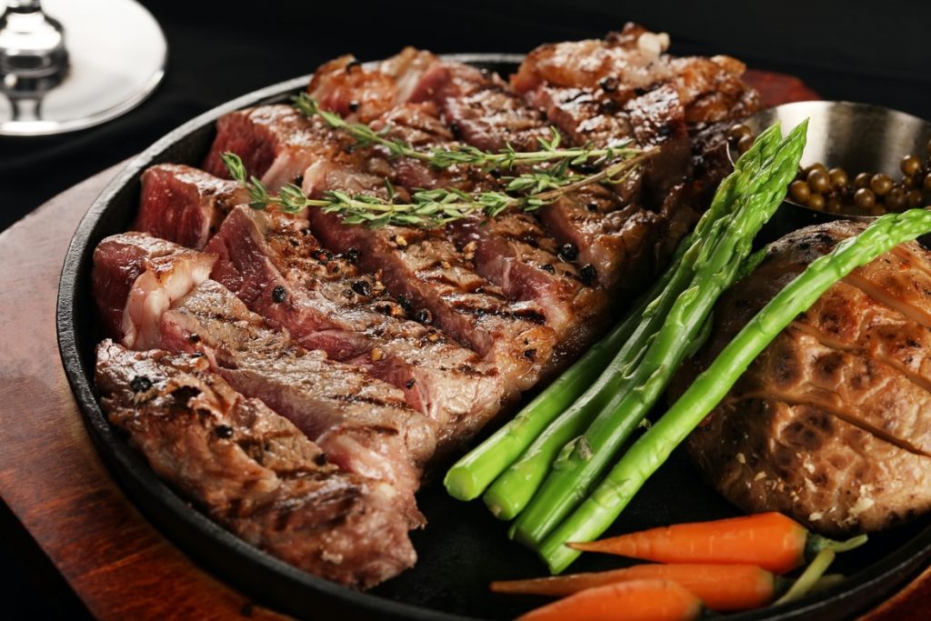 steak - food for valentines - streamtech fiber internet
